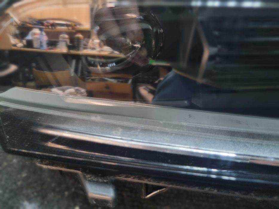 Десен фар BMW i7 G70 LED desen far бмв и7 г70