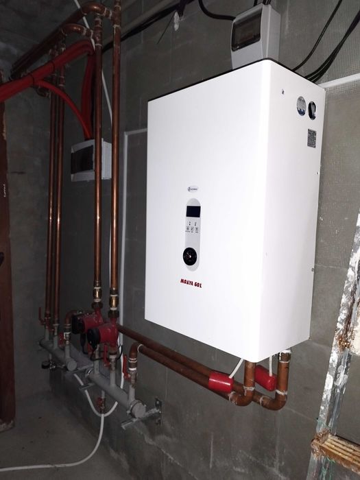 Продава се Къща в с. Горочевци, Област Перник - 820 кв.м за 318 €/кв.м - Снимка #19