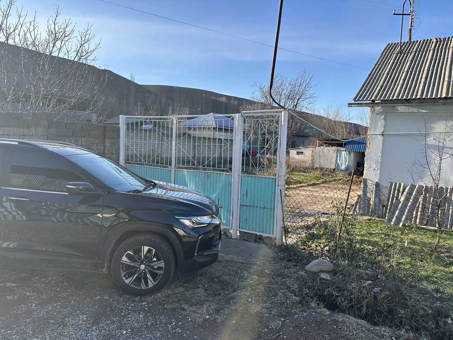 Уй сотилади СРОЧНО!!!