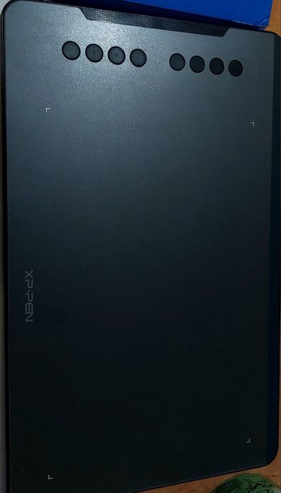 Grafik planshed deyarli yangi deyarli