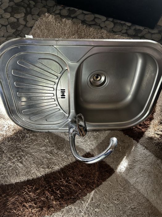 Мивка с батерия сифон и меки връзки