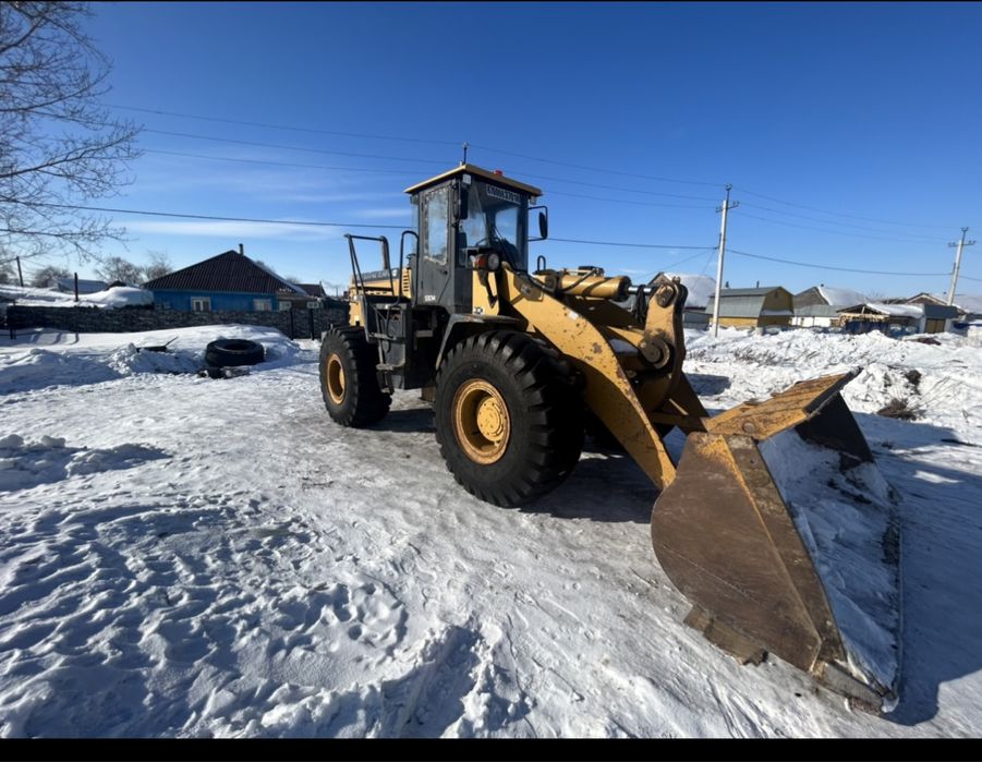 Продам погрузчик 3-х кубовый