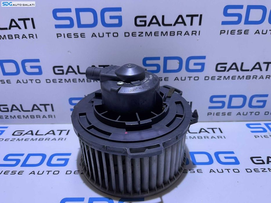Motoras Ventilator Aeroterma Habitaclu Bord Mazda 5 2005 - 2010 Cod 894000-0270 [L7413]