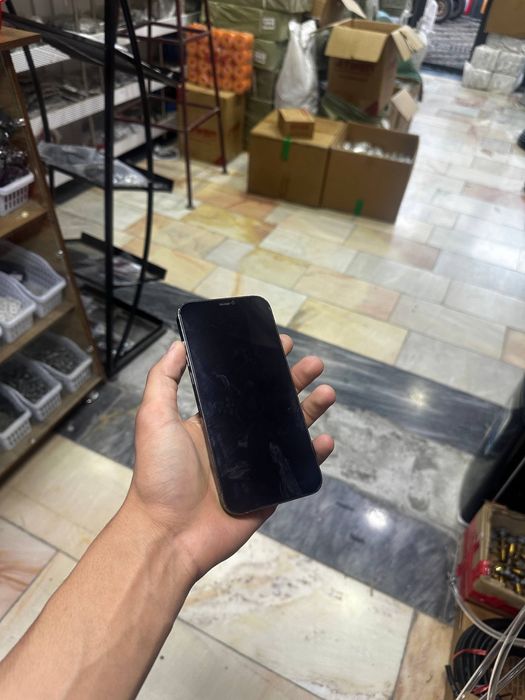 IPHONE 12 pro max sotilad