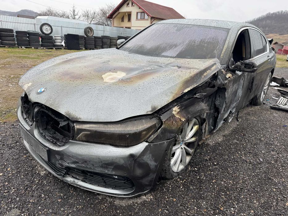 Dezmembrari Dezmembrez Piese piesa Dez auto Bmw G11 740e 2019 hybrid