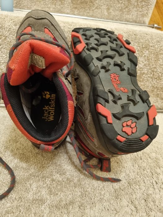 Ghete Jack Wolfskin din piele si impermeabile 32