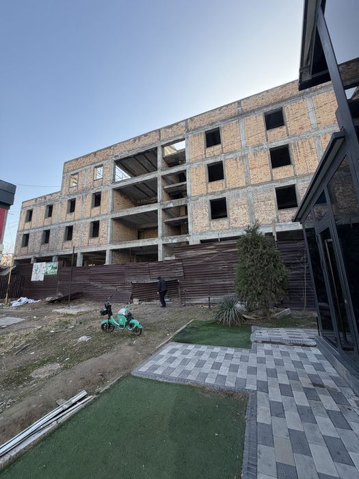 Отдельно стоящие здание 2305 кв.м Юнус абад Метро линия