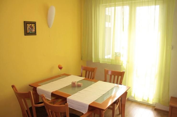 Дава се под наем Двустаен апартамент в Пловдив, Център - 60 кв.м за 350 € - Снимка #4