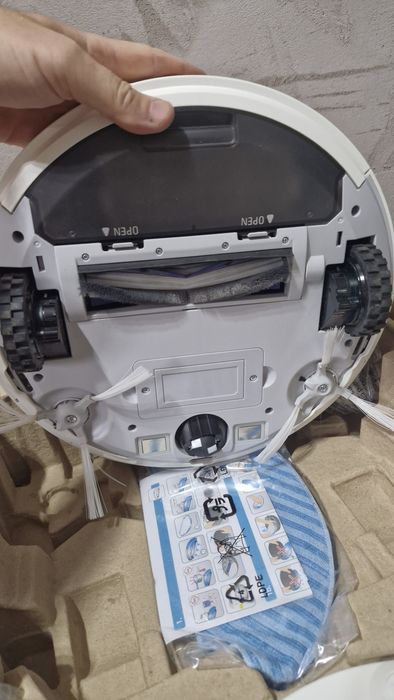 Aspirator Robot Rowenta Eplorer Series 40 Animal kit.