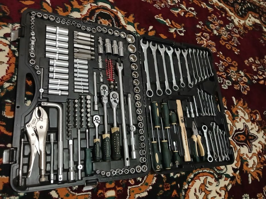 ROCKFORCE NABOR 202 holati zor ishlatilinmagan