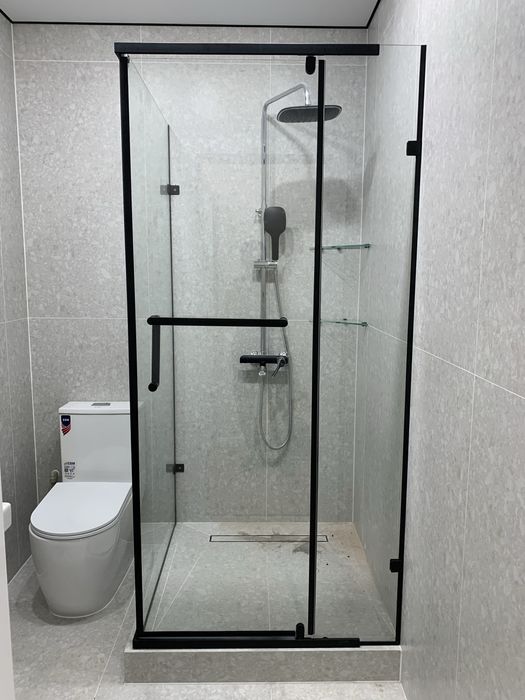 Душевые и ванные перегородки