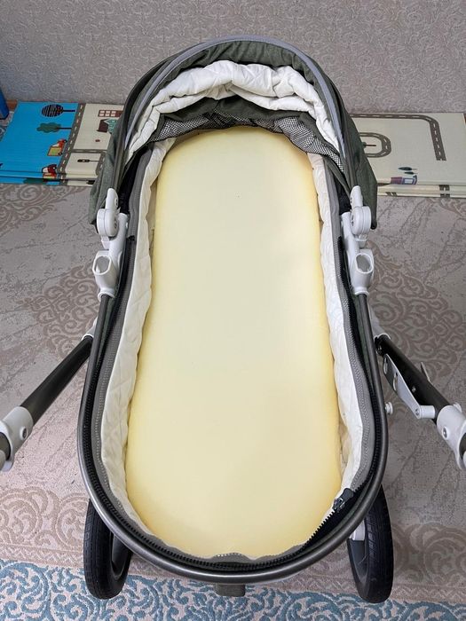 Продам отличную коляску