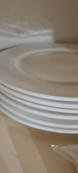 Тарелки сервировочные