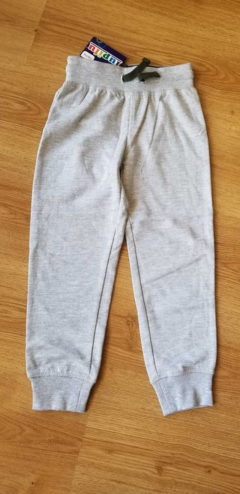 Детски лот от суитшърт и дънки, размер 116см(6год.)