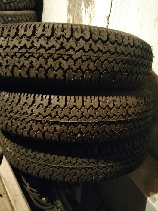 Автошины на автомобиль Ниву