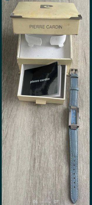 Ceas de damă pierre cardin