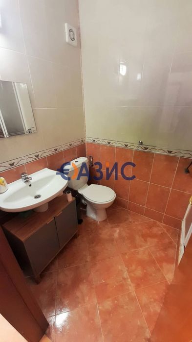 Продава се Двустаен апартамент в к.к. Слънчев бряг - 60 кв.м за 604 €/кв.м - Снимка #5