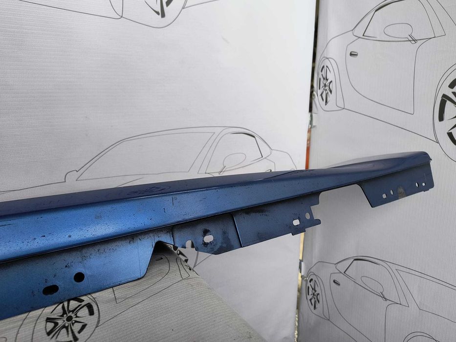 Ornament Prag Stânga BMW Seria 1 (F20 / F21) / Cod OEM 5177 8051035 (1B4)