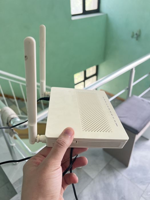 Huawei HG8546M gpon роутер
