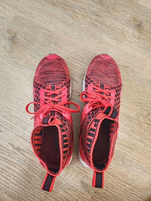 PUMA маратонки 43