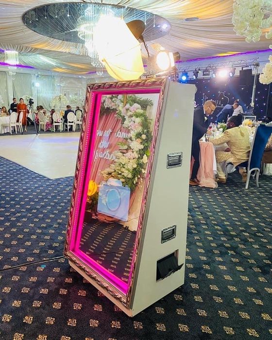 Oglinda magica de vanzare