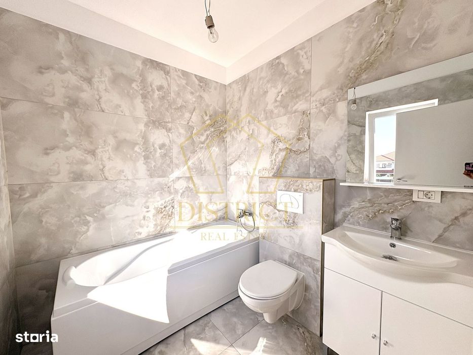 Duplex cu 4 camere, despărțite prin camera tehnica | Mosnita Noua