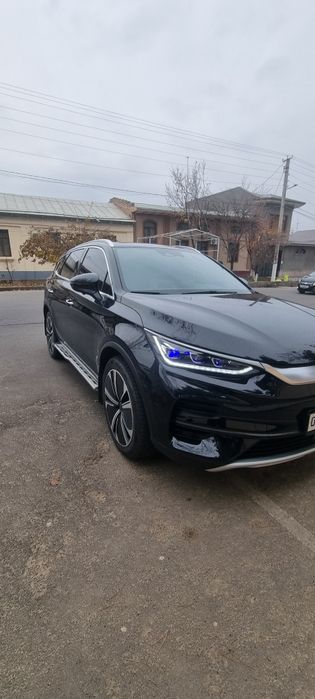 VIP TAXI  Перевозка гостей столицы