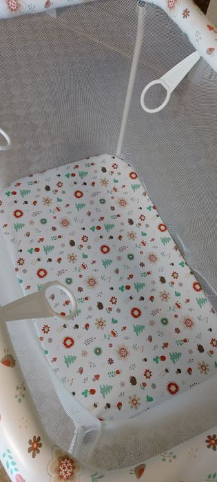 Продам манеж в отличном состоянии