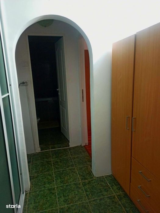 2 camere Trivale/blocuri P.uri , Decomandat/Centrală, preț NEGOCIABIL