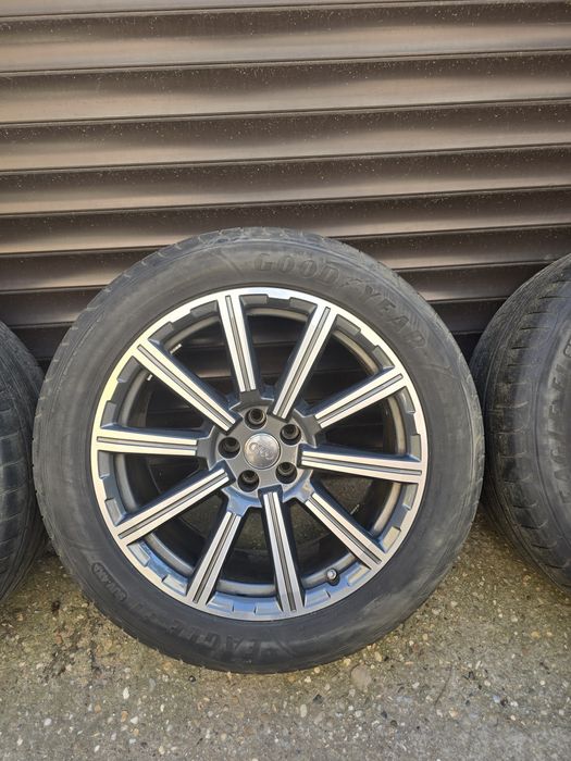 Jante originale Audi Q7, R20, stare impecabila, anvelope gratis