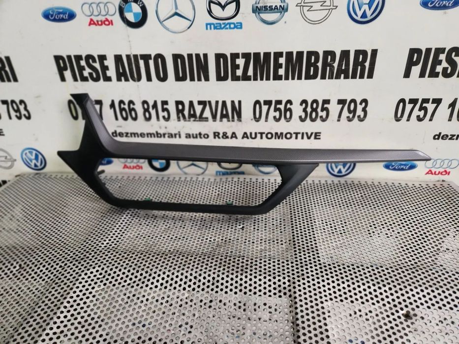 Ornament Trim Bord Bmw Seria 1 F40 F41 Seria 2 F44 F45 F46 Volan Stanga Dezmembrez Bmw F40 M Paket