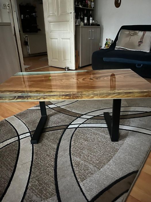 Masa  cafea rașină