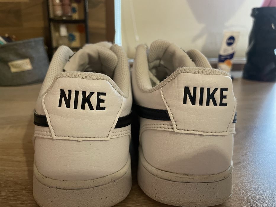 обувки найк court vision