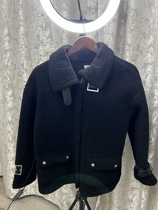 Продам верхние одежды