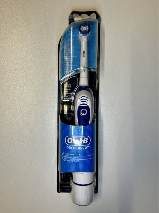 Periuță electrică de dinți Oral B Pro Expert