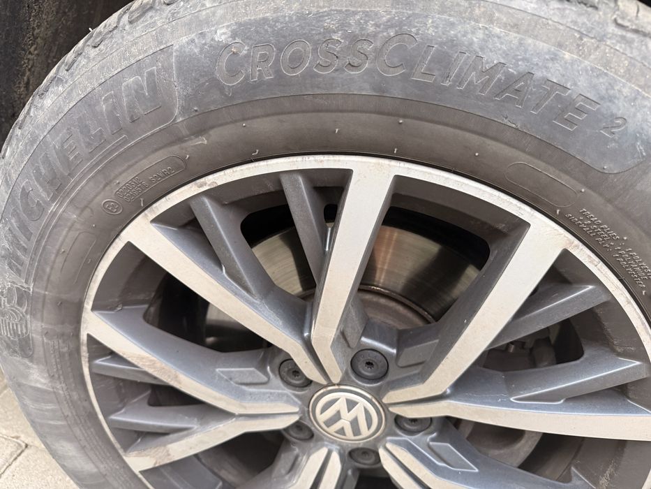 Anvelope all season 215/65/17 Michelin CrossClimate 2
