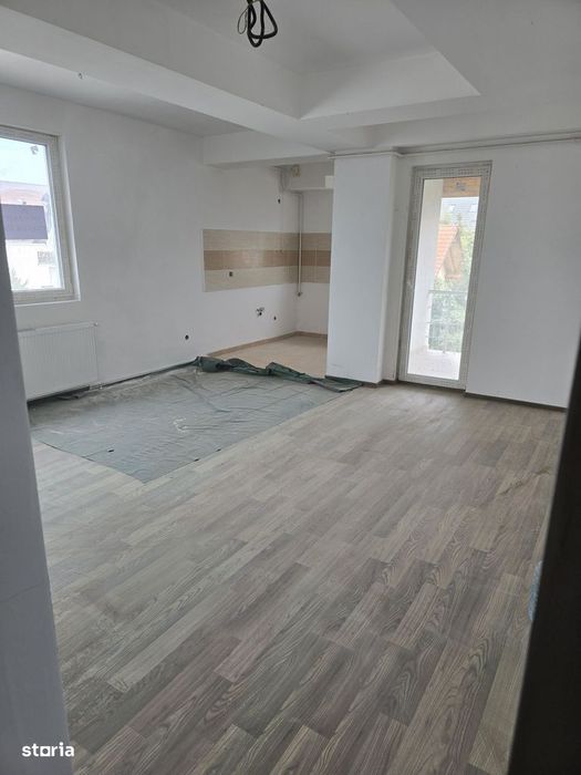 Apartament 2 camere zona TRACTORUL