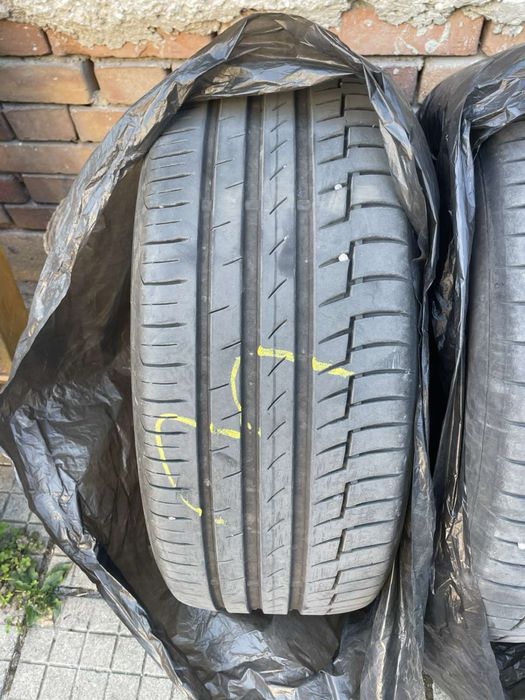Continental 235/50 R18