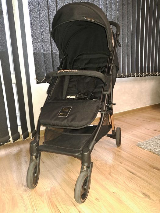 Бебешка количка Chipolino