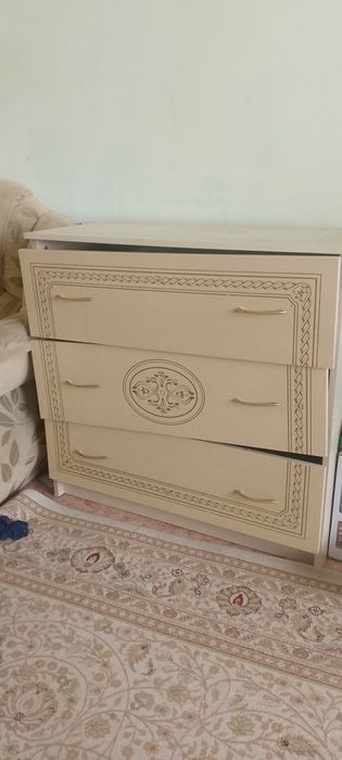 Продам комод  карагайлы