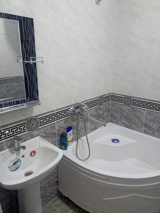 Кунлик ижарага берилади.