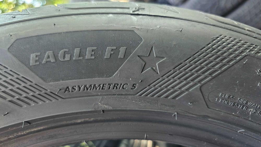 Anvelope 255/50/19 GOODYEAR VARA