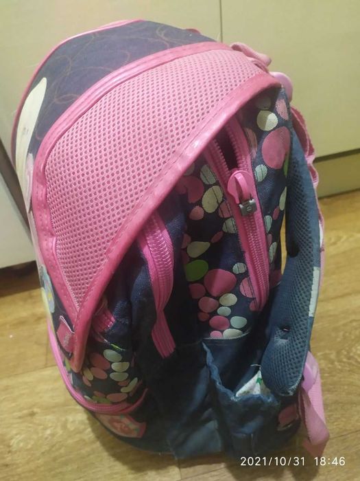 Рюкзак (портфель) для учеников, большого размера