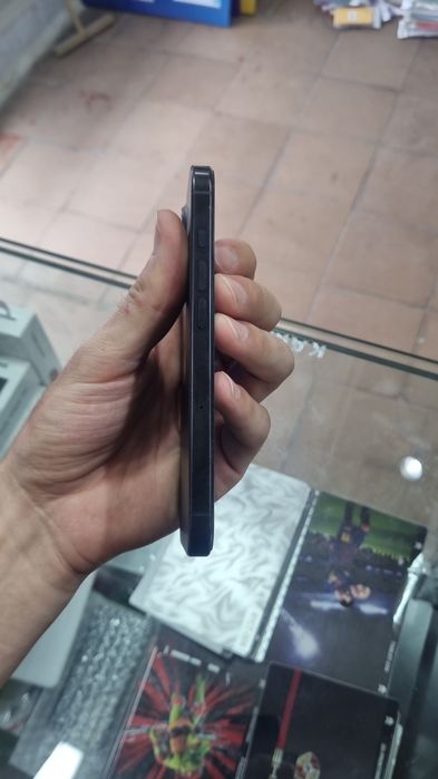 Iphone 16 pro 128 gb Black