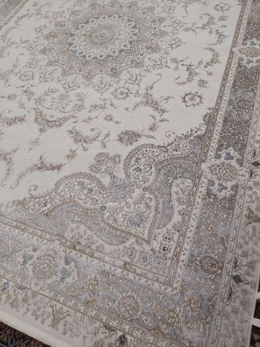Продам ковер 2.5 × 3.5 м Турция,новый