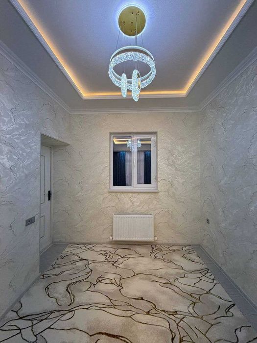 Продаётся люкс 2х комнатная новостройка  1-этаже Адрес Вокзал 49 школа