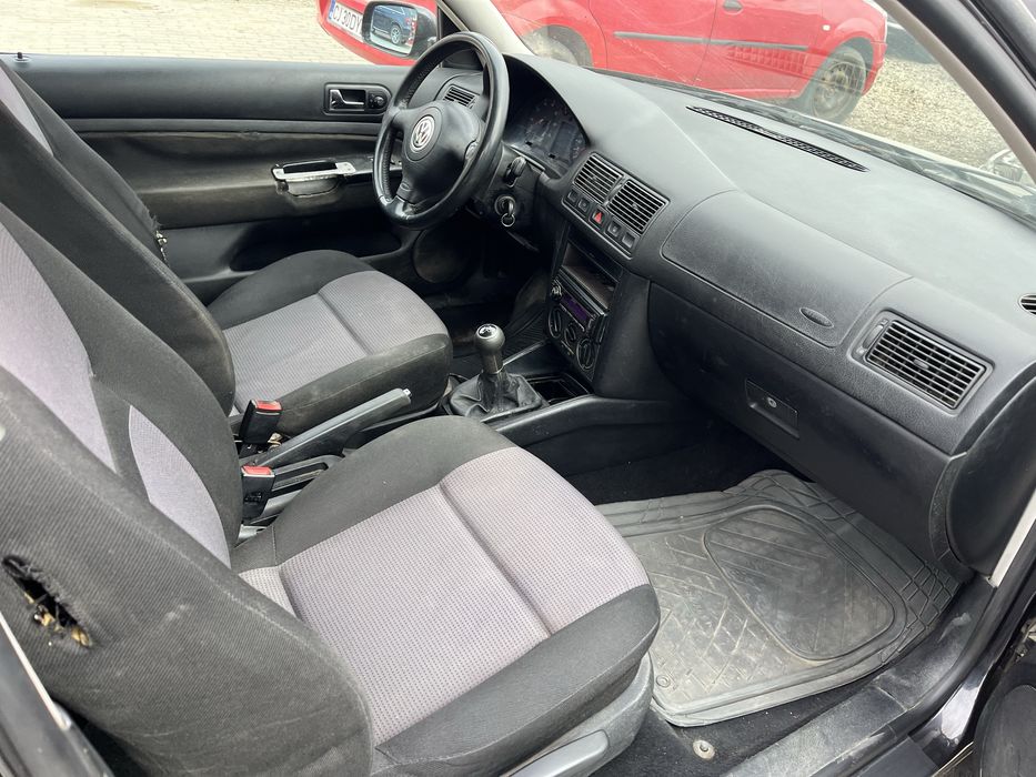 Piese golf 4 1,6 i azd