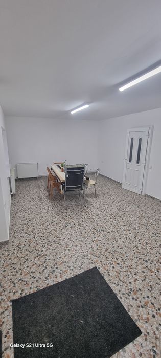 INCHIRIEZ spatiu comercial DUMBRAVITA -Centru-