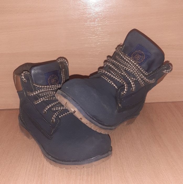 ! Ghete de Barbat - Dama / Adidasi  !