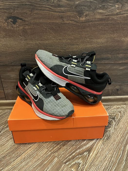 Маратонки Nike